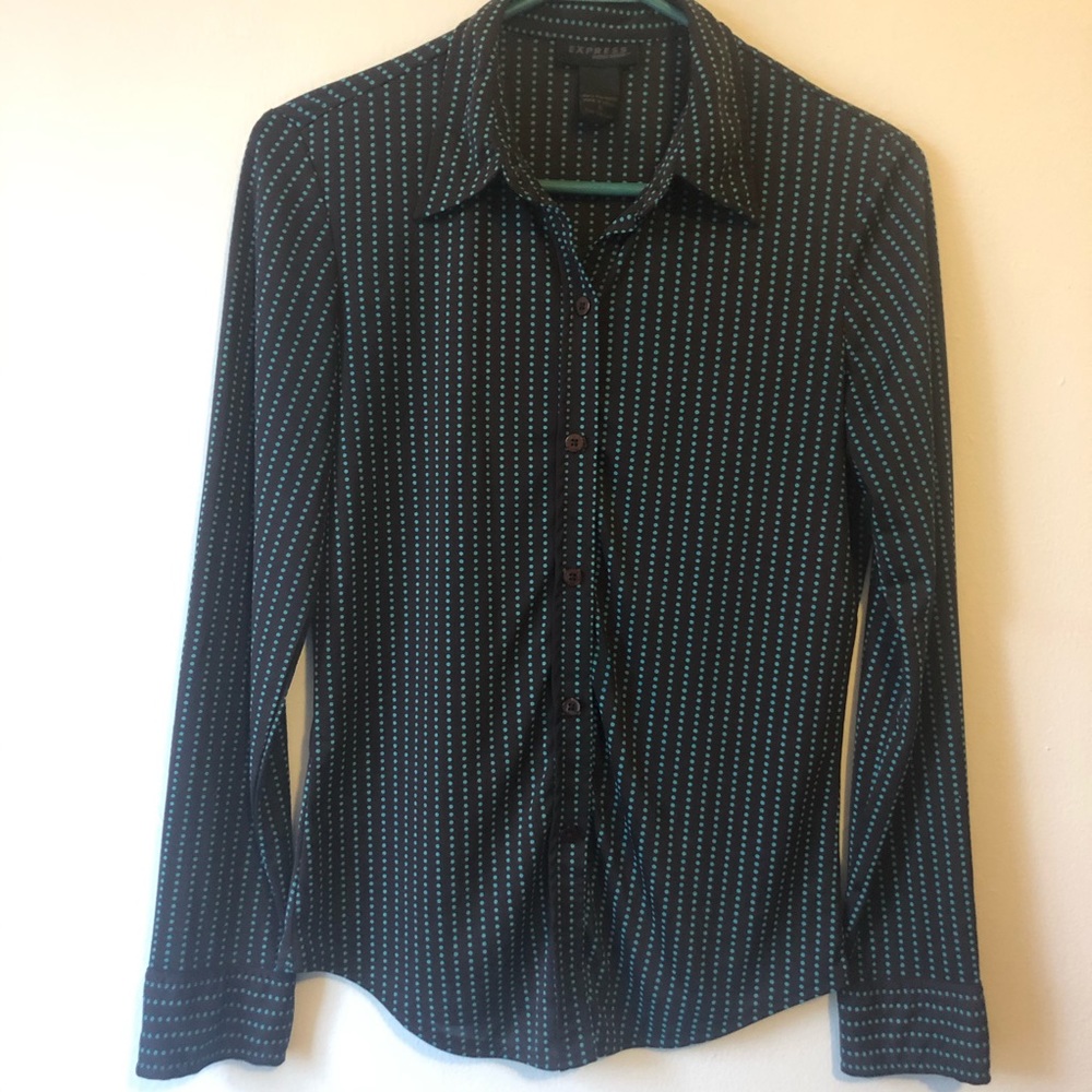 Express size small button down blouse. - Picture 4 of 4